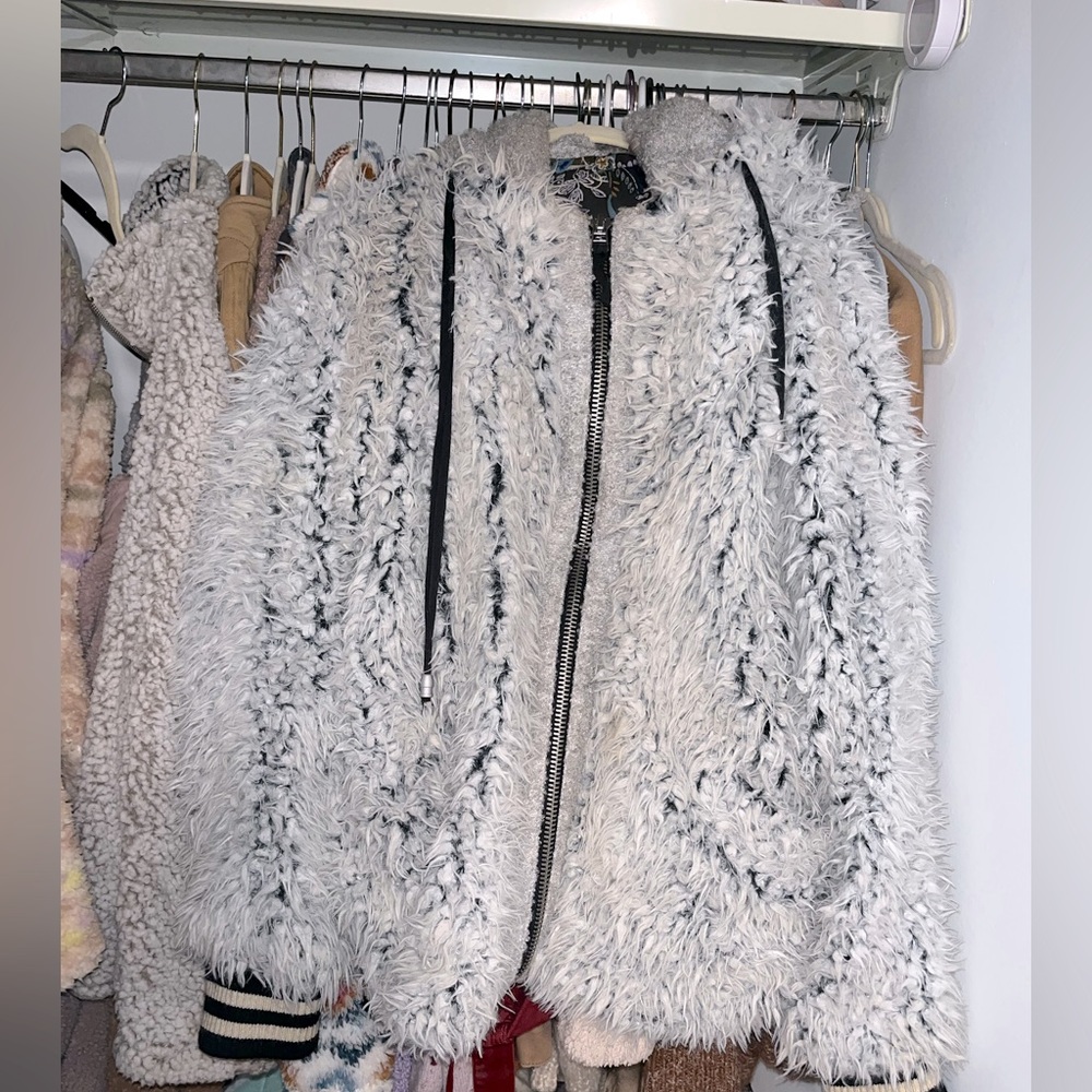 Free people teddy winter jacket.